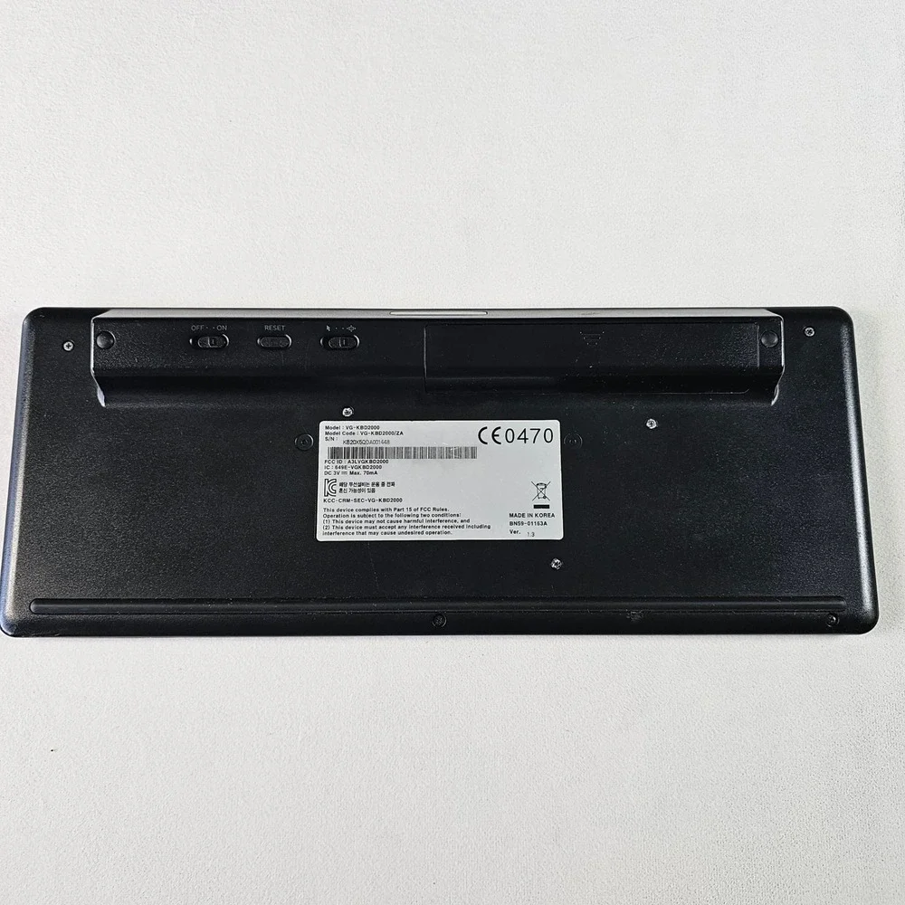 Samsung VG-KBD2000 Wireless Smart Keyboard with Touchpad for Smart TV - TESTED